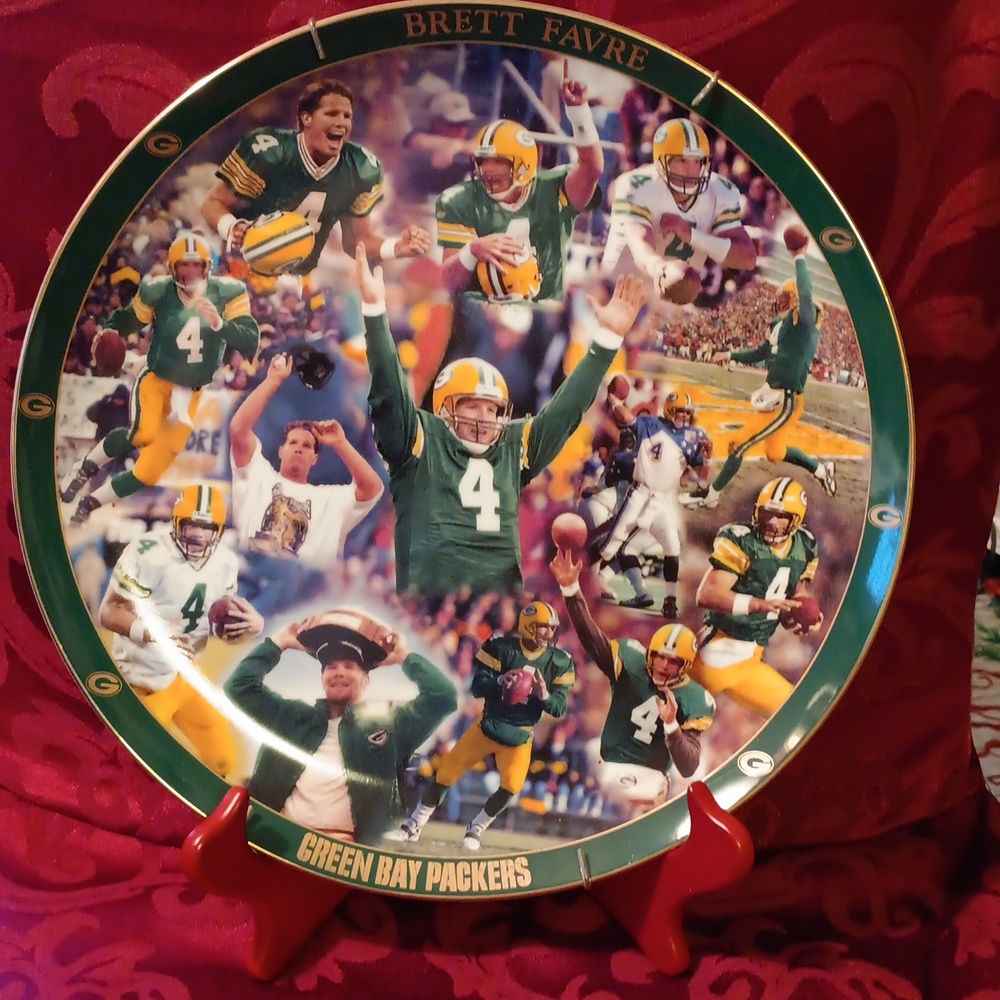 Danbury  Mint Brett Farve commemorative  plate with hanger and stand.
